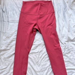 Lululemon Wunder Train High-Rise Tight 28"